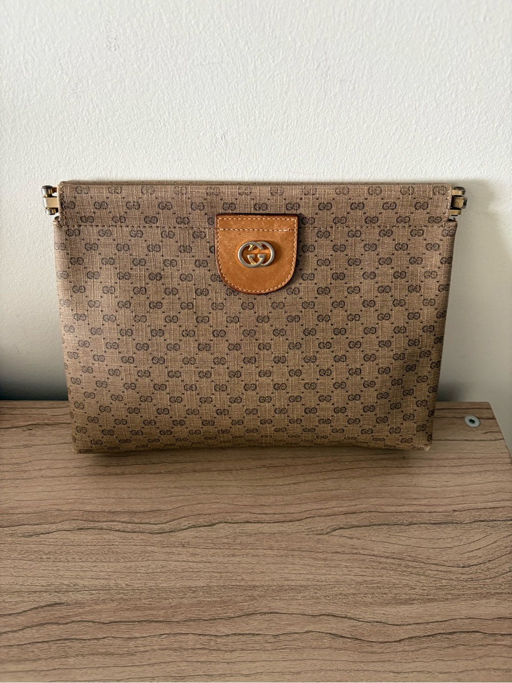Vintage Gucci Supreme Micro Logo GG Clutch bag purse